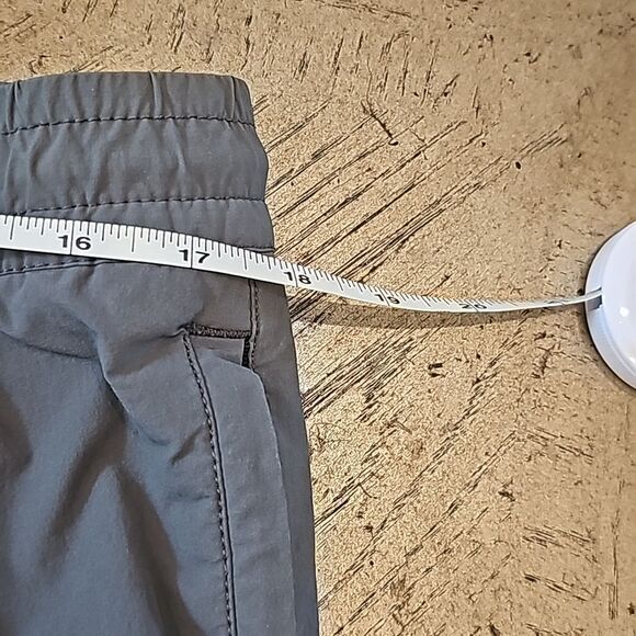 H&M gray cargo joggers size L - Picture 8 of 13